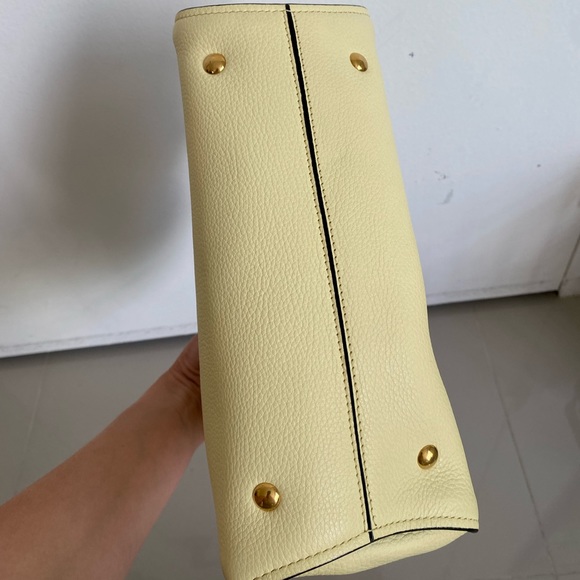 NEW‼️ Salvatore Ferragamo Mini Gancini Top Handle Calfskin Bag - Picture 9 of 16